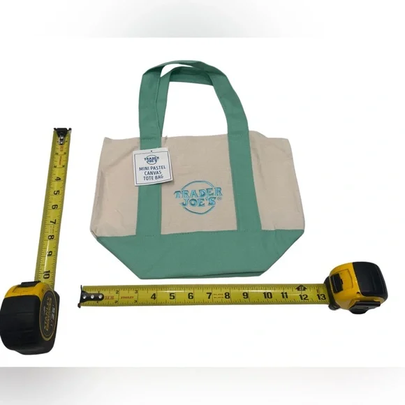 Trader Joe’s 2026 Mini Pastel Canvas Tote Bag Set Of 4 New - Picture 5 of 6